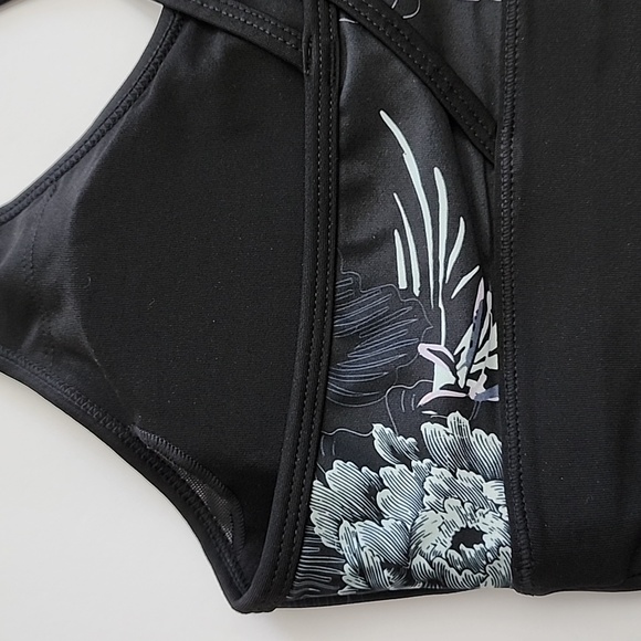 Athletic Works Dri-More Tech Black Floral Sports Bra Size Large - Picture 6 of 15